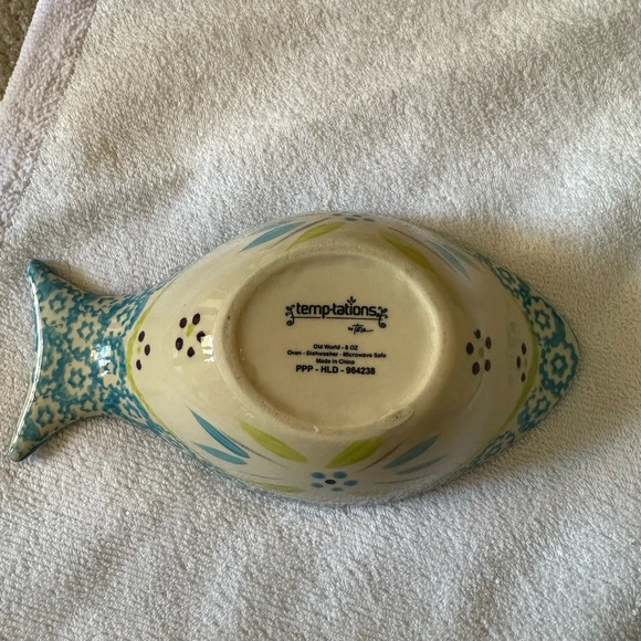 Temp-Tations presentable, Old World
Oceanfetti 3 fish severing bowl set - Picture 10 of 10